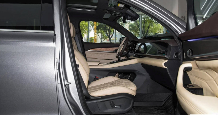 Geely  Monjaro